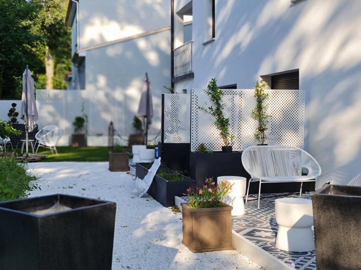 Moyi Apartment Basse-Goulaine Exterior foto